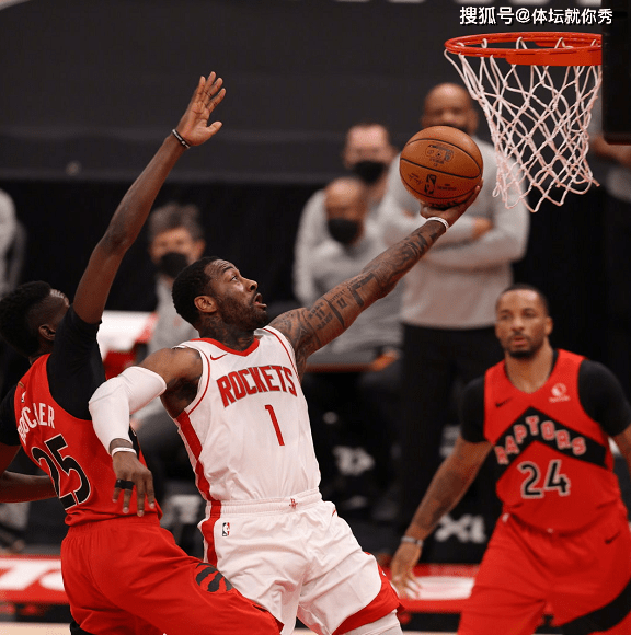 爱游戏-包含里程碑夜上海海港远射贴柱,法国杯加时末段刷纪录,话题不断,阵容厚度经受考验的词条