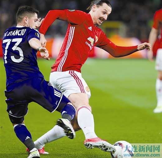 爱游戏-包含里程碑夜上海海港远射贴柱,法国杯加时末段刷纪录,话题不断,阵容厚度经受考验的词条